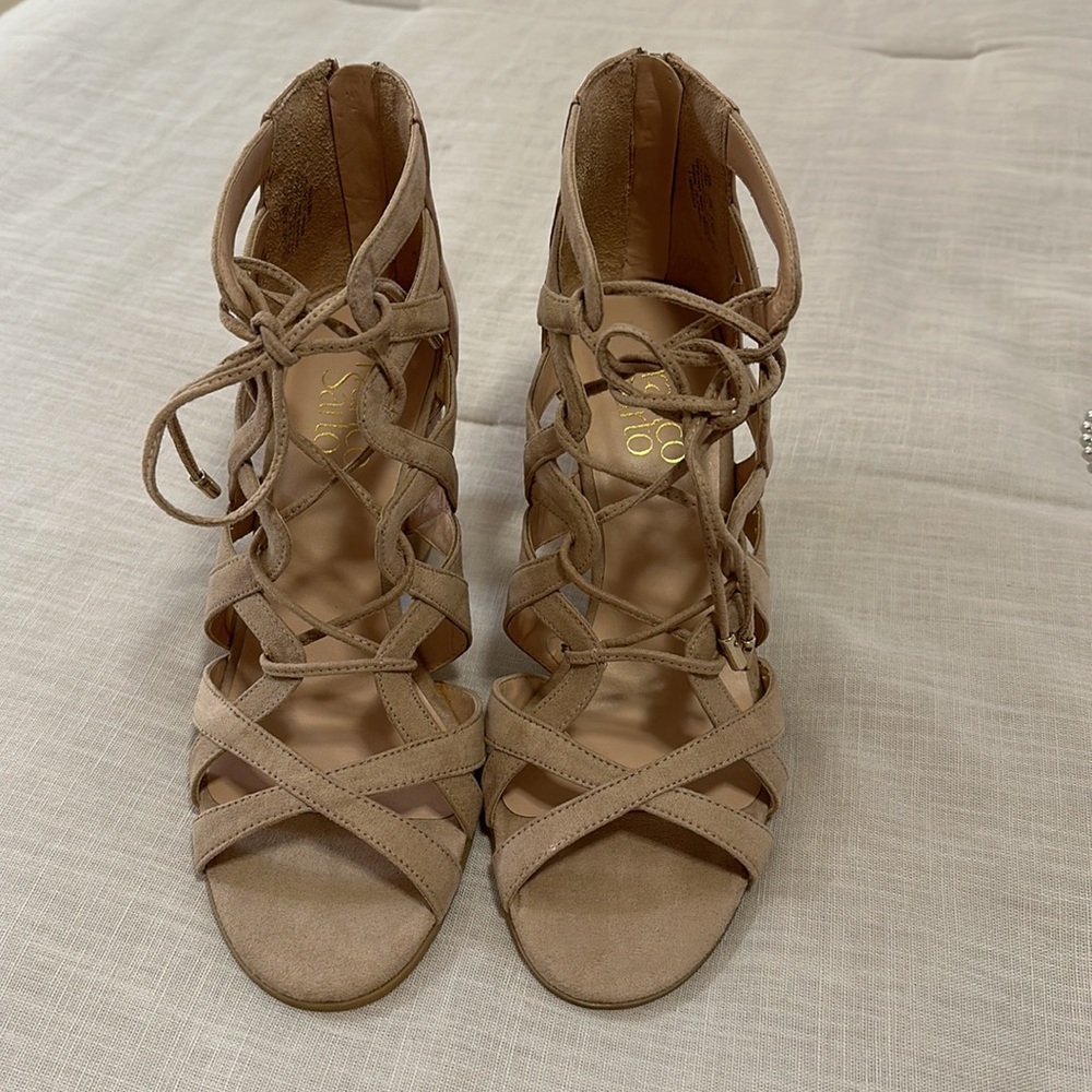 Beige Heels - Picture 3 of 8